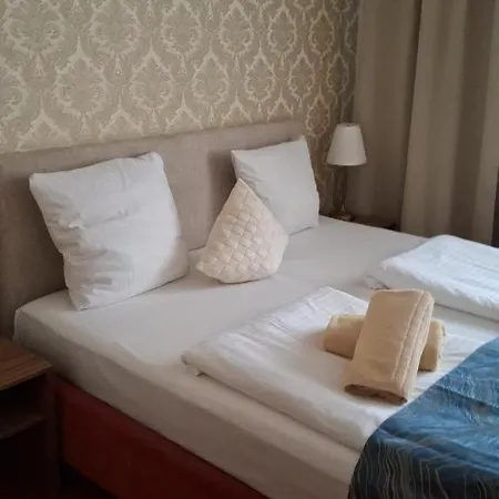 Janka Affittacamere 3*