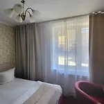 詹卡家庭旅馆 3*