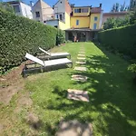 詹卡家庭旅馆 3*