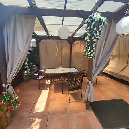 詹卡家庭旅馆 3* 布尔诺